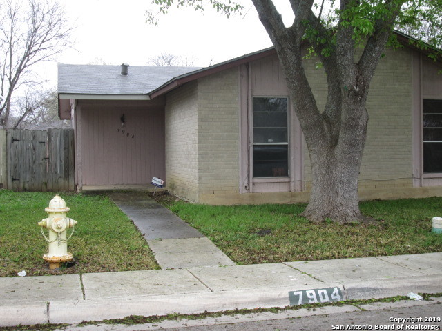 7904 Mallow San Antonio TX 78239