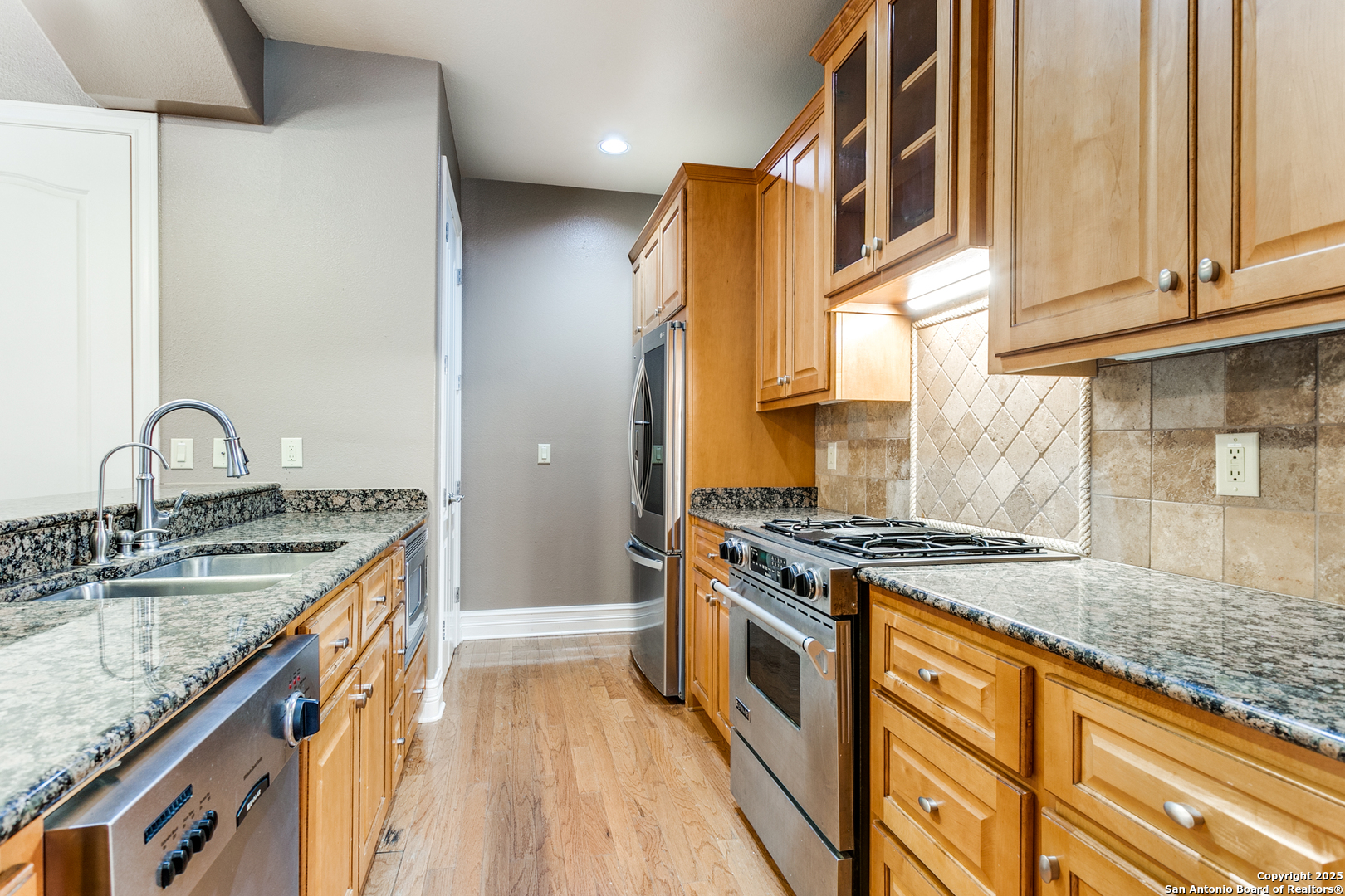 7897 Broadway San Antonio TX 78209