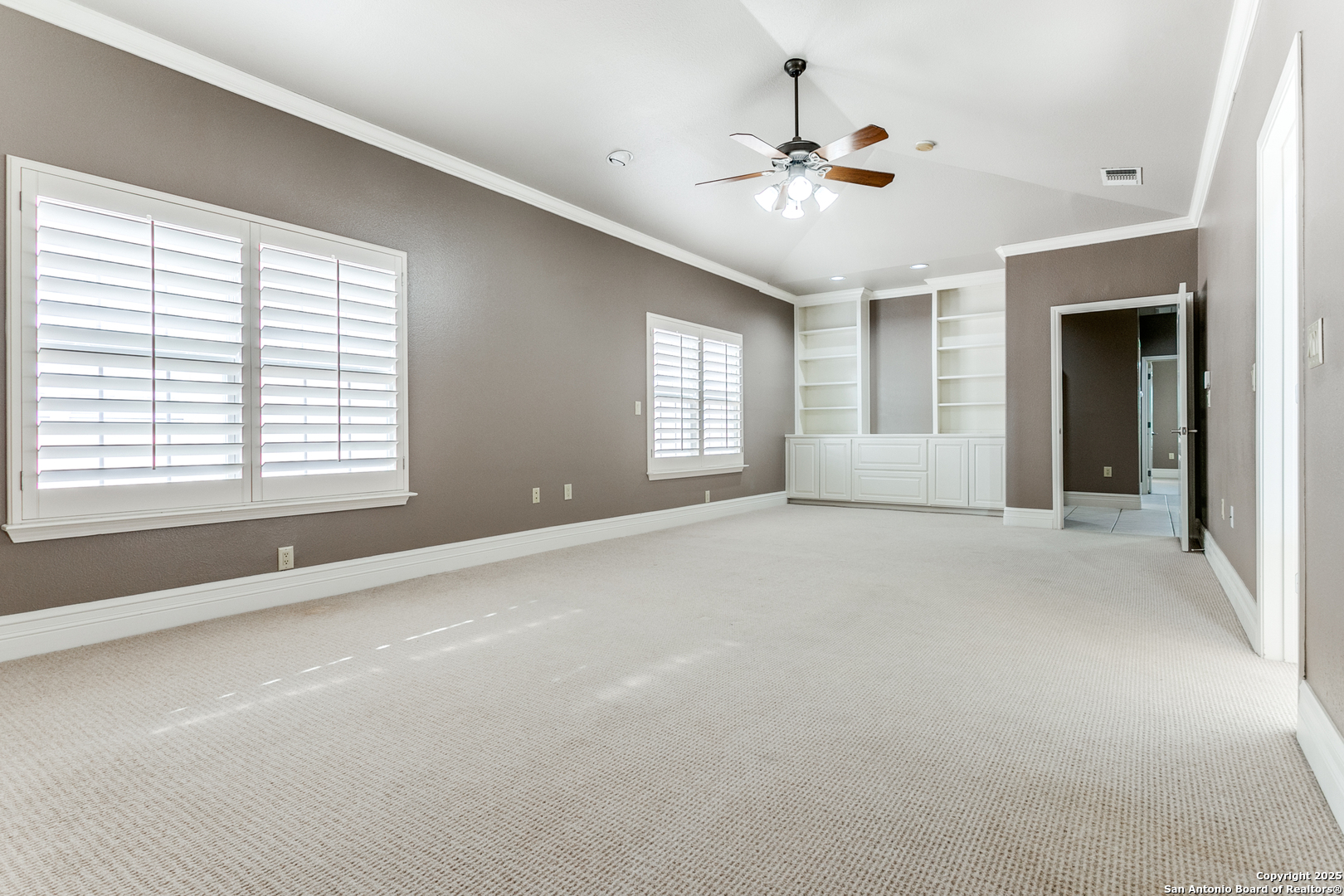 7897 Broadway San Antonio TX 78209