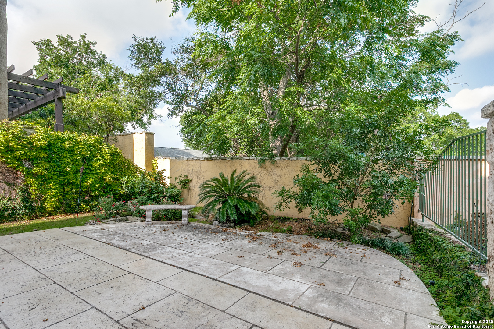 7897 Broadway San Antonio TX 78209
