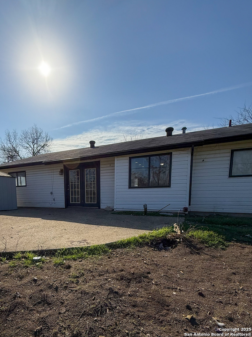 511 Solar Drive San Antonio TX 78227