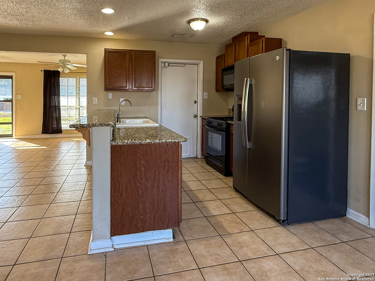 511 Solar Drive San Antonio TX 78227