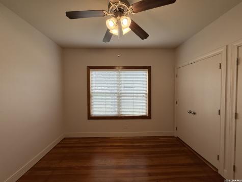 257 E Garza Street New Braunfels TX 78130