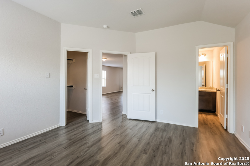 10427 Clearwater Way San Antonio TX 78223