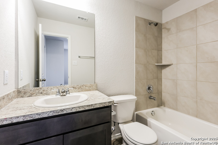 10427 Clearwater Way San Antonio TX 78223