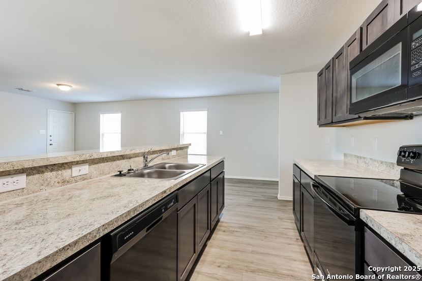 10427 Clearwater Way San Antonio TX 78223