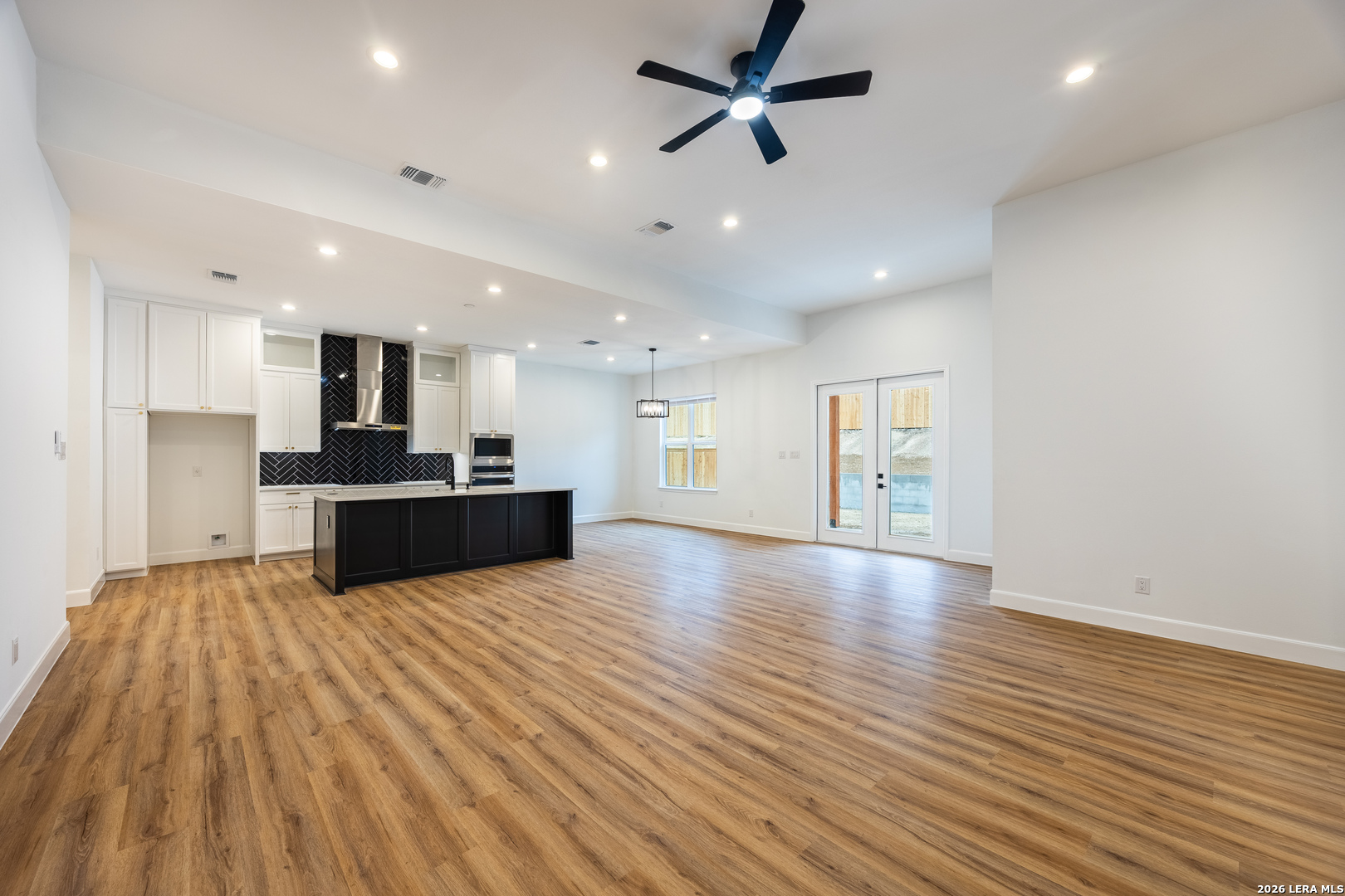 8227 Old Austin Road Selma TX 78154