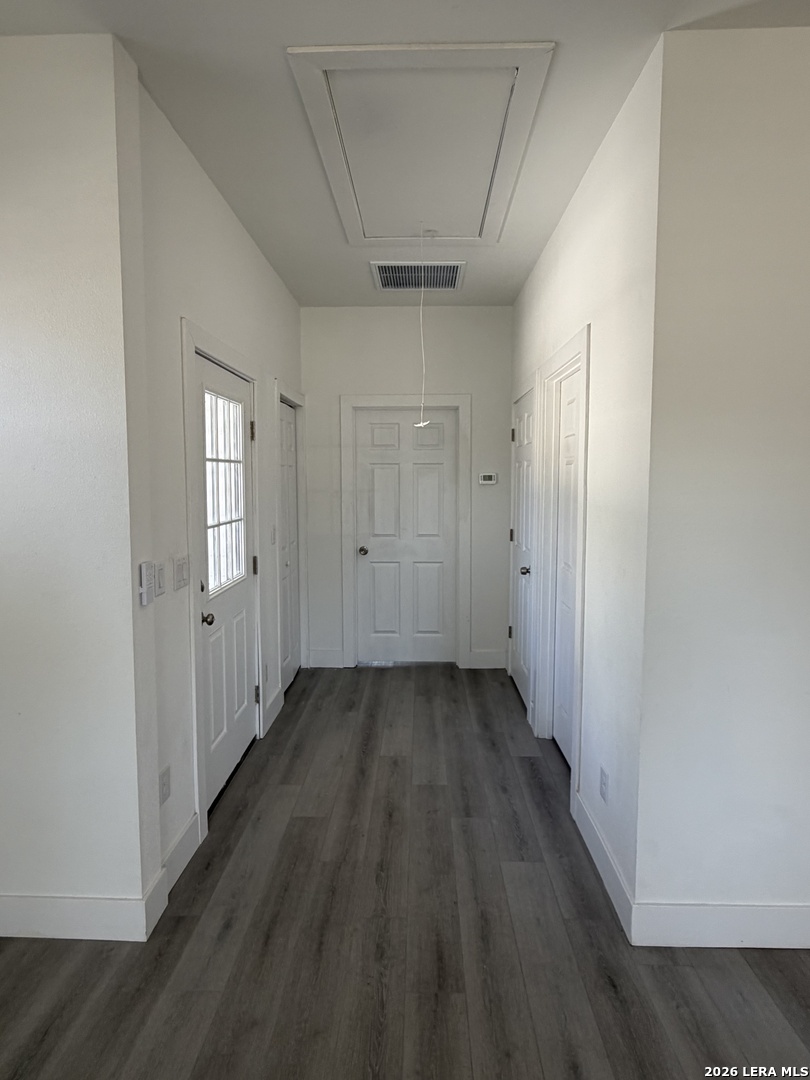 2427 W Southcross Boulevard San Antonio TX 78211