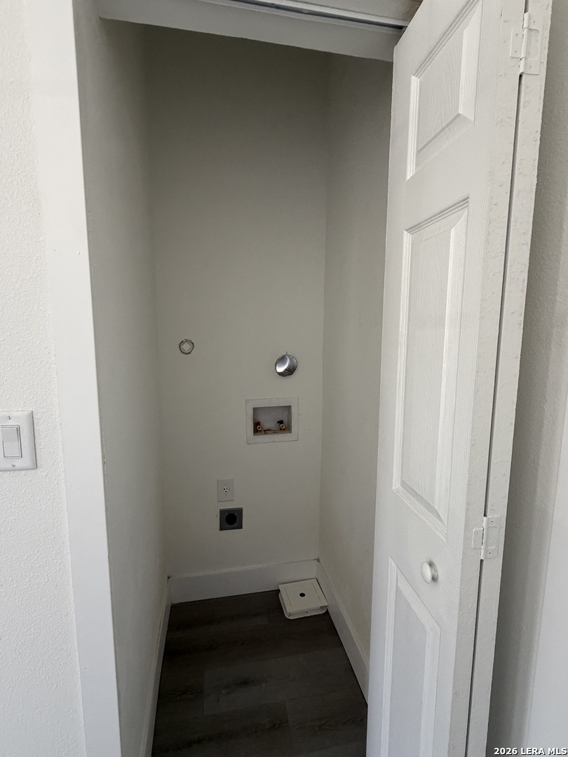 2427 W Southcross Boulevard San Antonio TX 78211