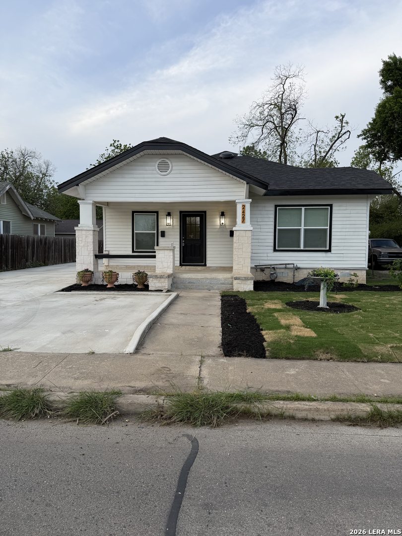 2427 W Southcross Boulevard San Antonio TX 78211