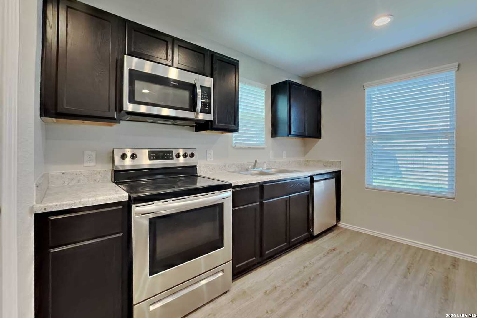 9515 Apple Ridge San Antonio TX 78239