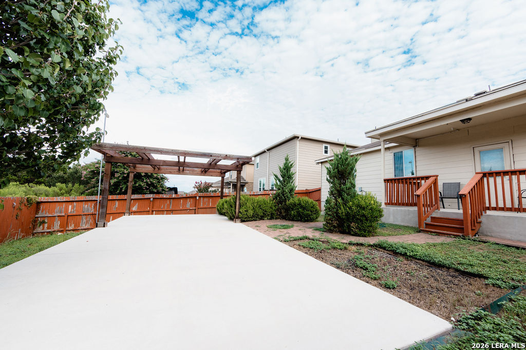 24370 Invitation Oak San Antonio TX 78261