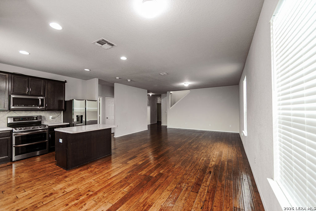 24370 Invitation Oak San Antonio TX 78261