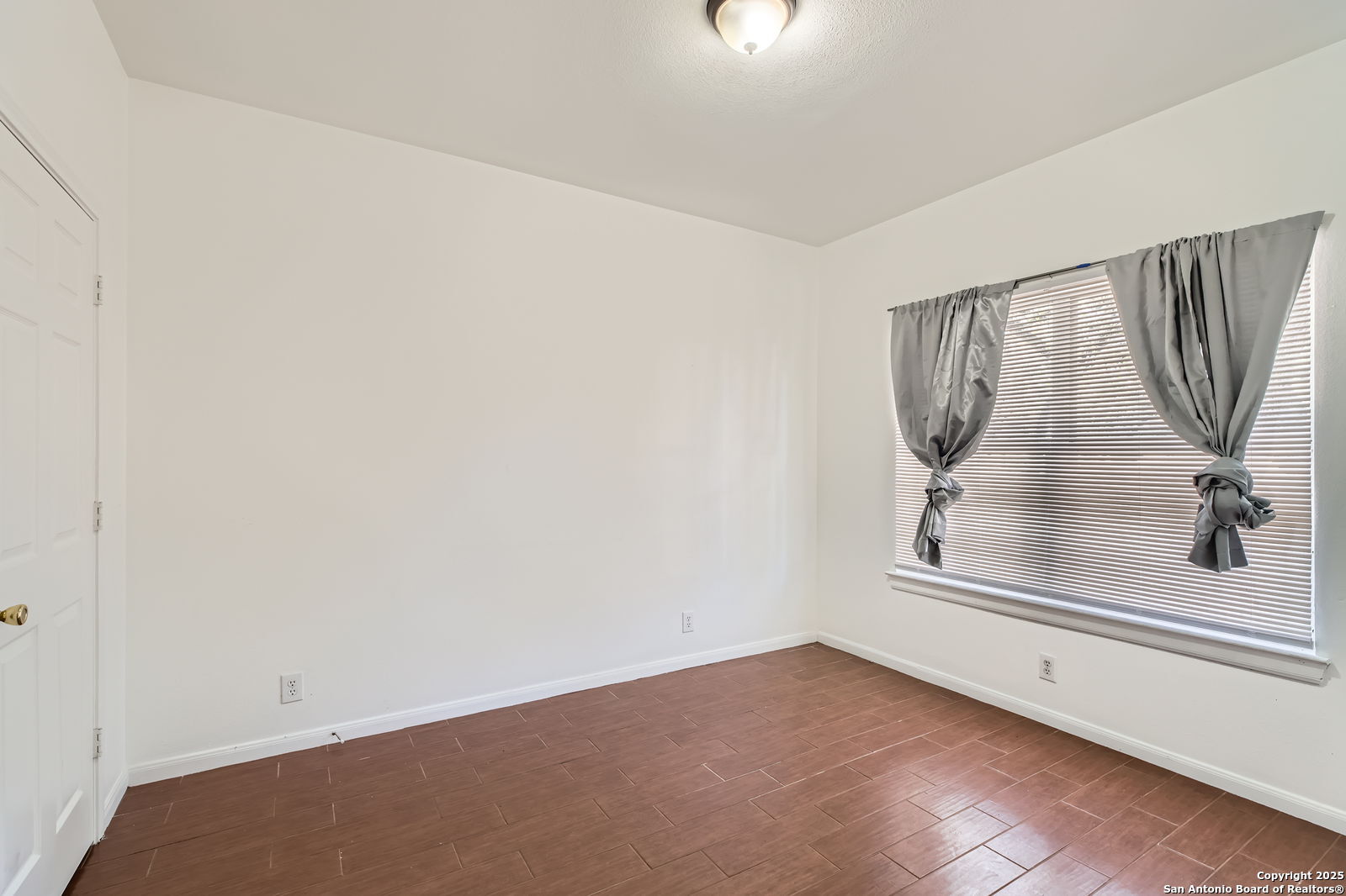 4105 St Charles Bay San Antonio TX 78229