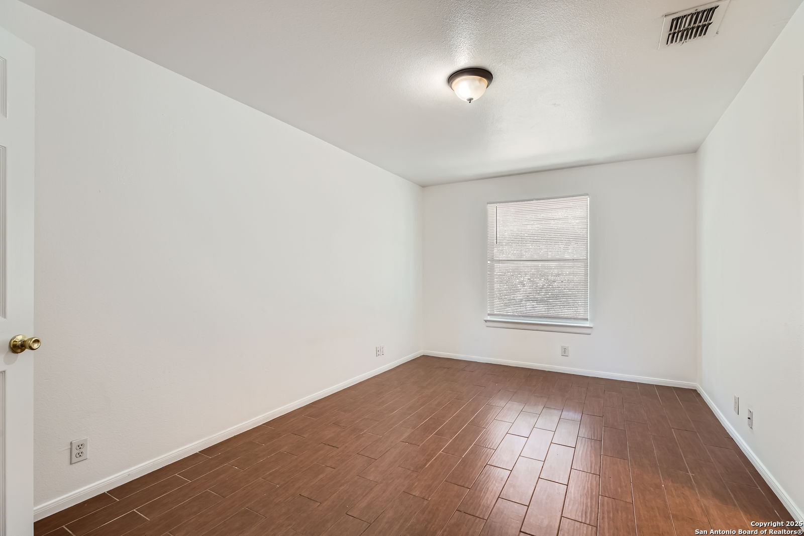 4105 St Charles Bay San Antonio TX 78229