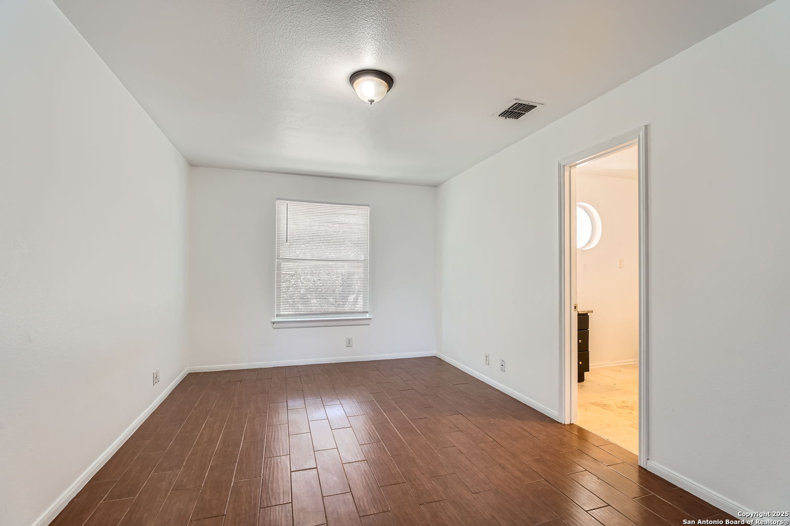 4105 St Charles Bay San Antonio TX 78229
