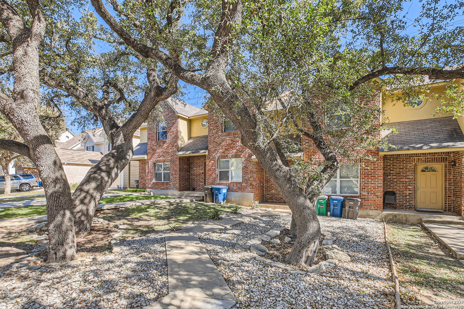 4105 St Charles Bay San Antonio TX 78229