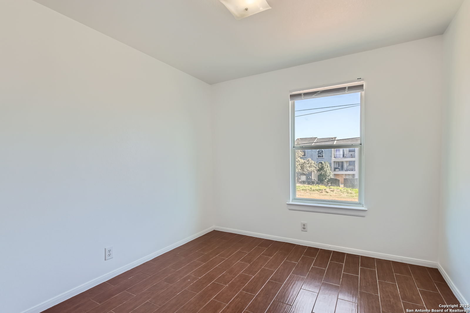 4105 St Charles Bay San Antonio TX 78229