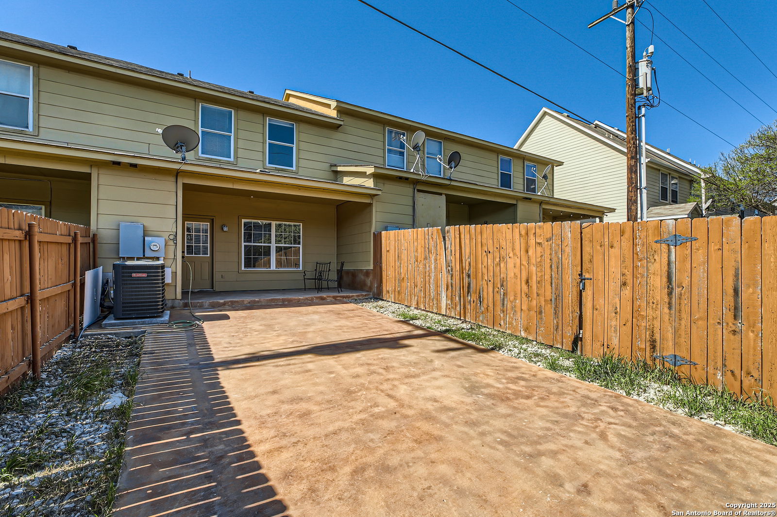 4105 St Charles Bay San Antonio TX 78229