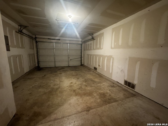3614 Dunlap Fields Converse TX 78109