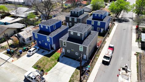 3038 W Salinas San Antonio TX 78207