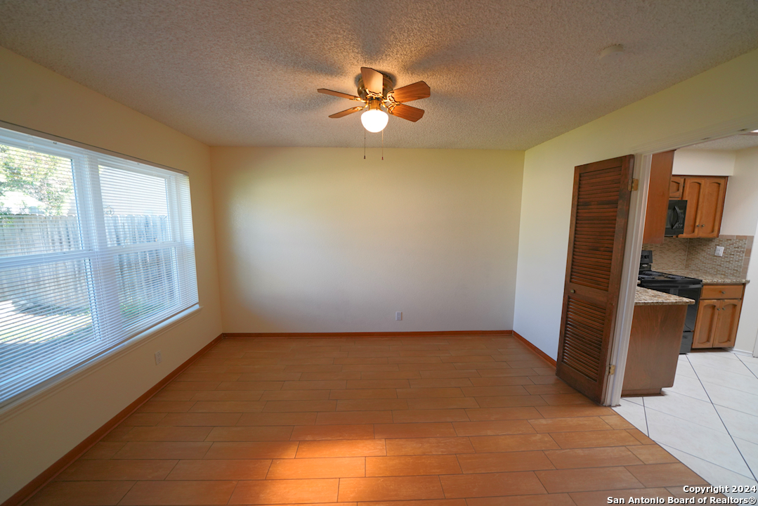 4211 Colonneh Trail San Antonio TX 78218