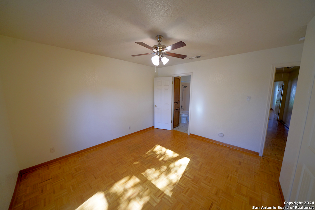 4211 Colonneh Trail San Antonio TX 78218