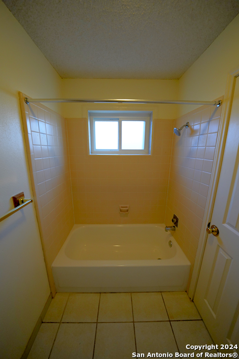 4211 Colonneh Trail San Antonio TX 78218