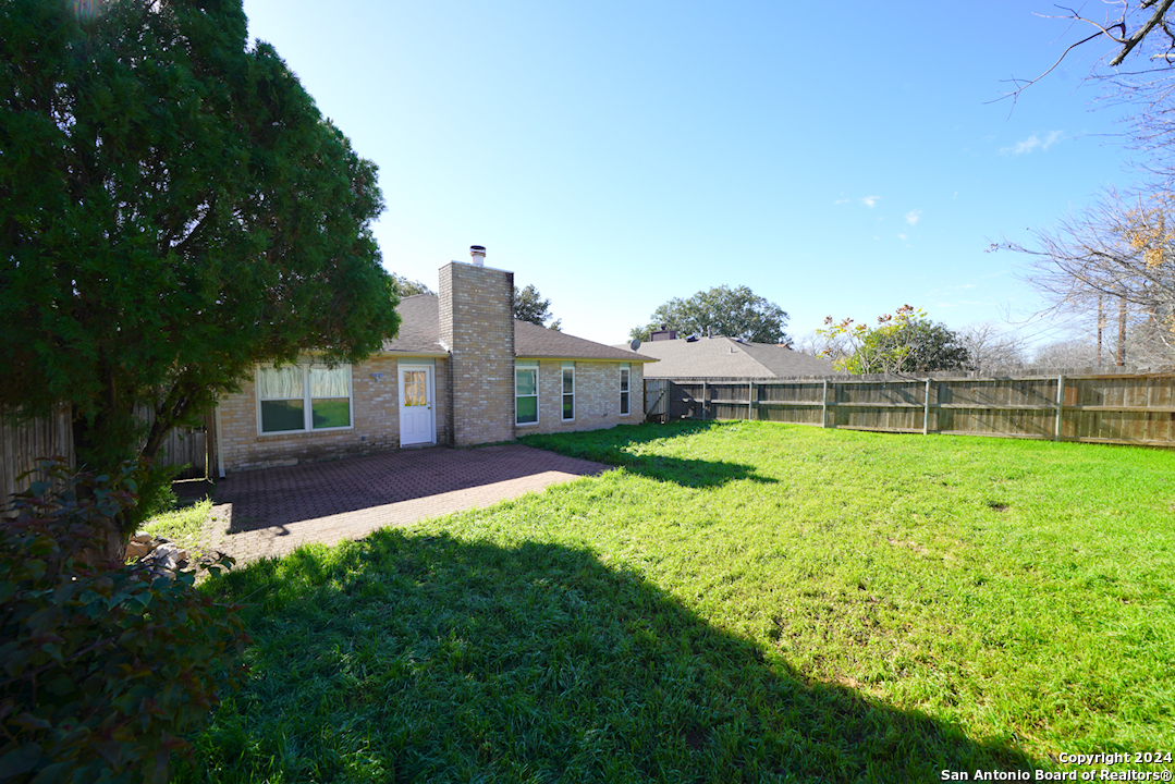 4211 Colonneh Trail San Antonio TX 78218