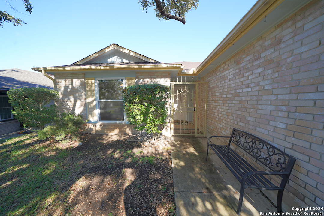 4211 Colonneh Trail San Antonio TX 78218