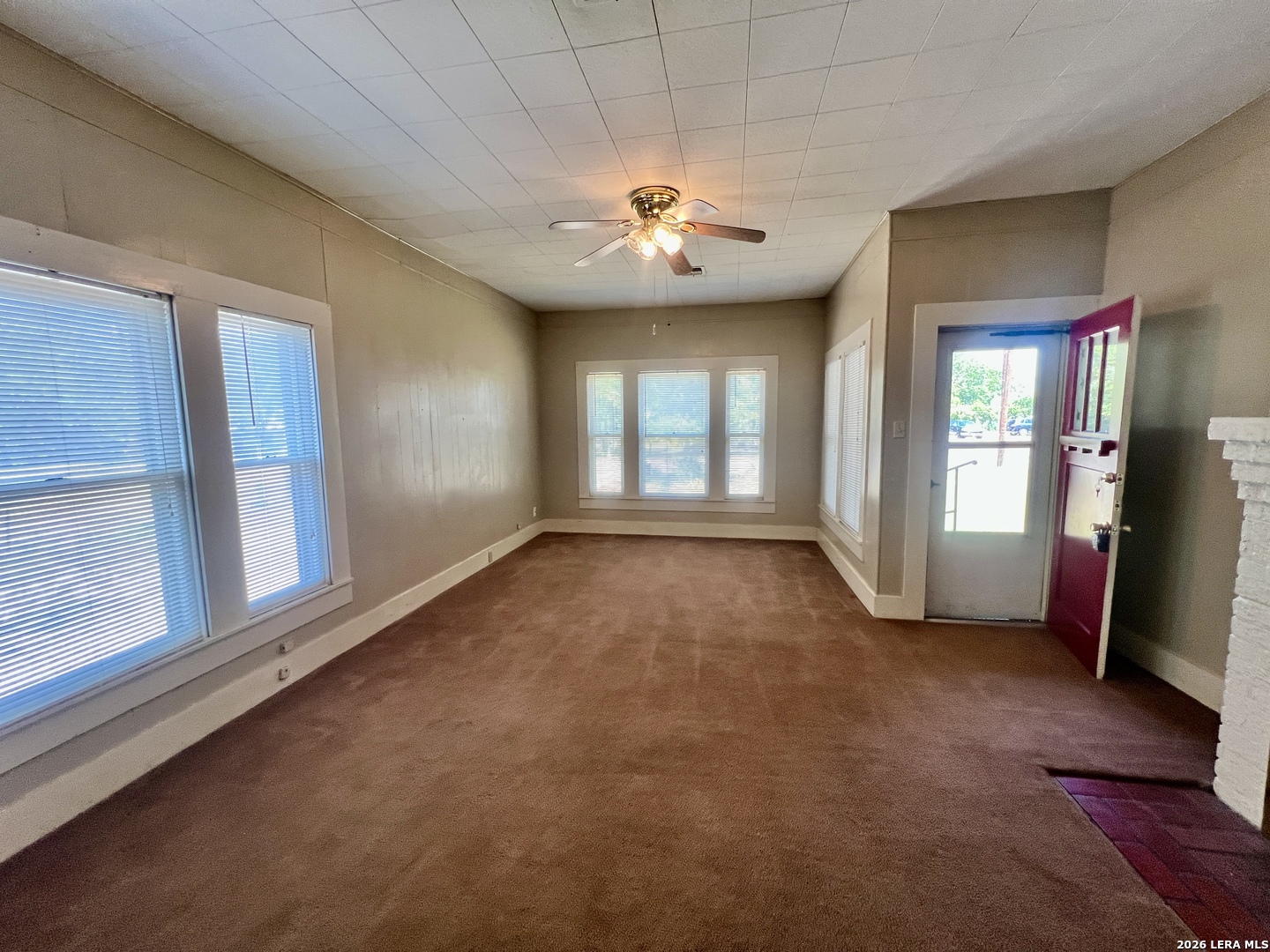 229 Travis Street Kerrville TX 78028