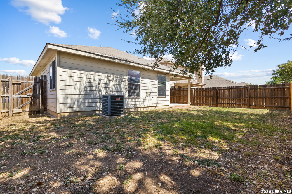 5814 Armstrong Wells San Antonio TX 78249