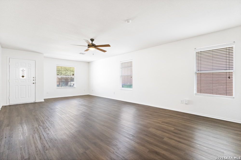 5814 Armstrong Wells San Antonio TX 78249