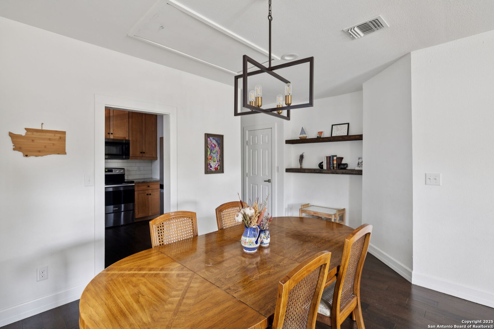 711 Eleanor Avenue San Antonio TX 78209