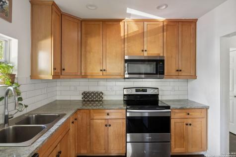 711 Eleanor Avenue San Antonio TX 78209