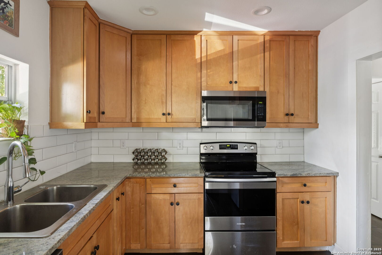711 Eleanor Avenue San Antonio TX 78209