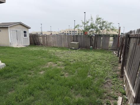 6630 Hartnet Fields Converse TX 78109