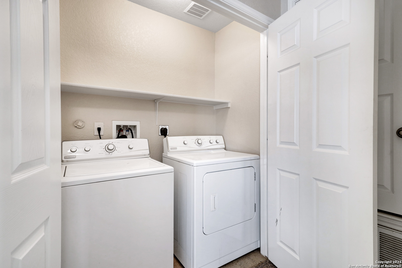 7730 Copper Cave San Antonio TX 78249