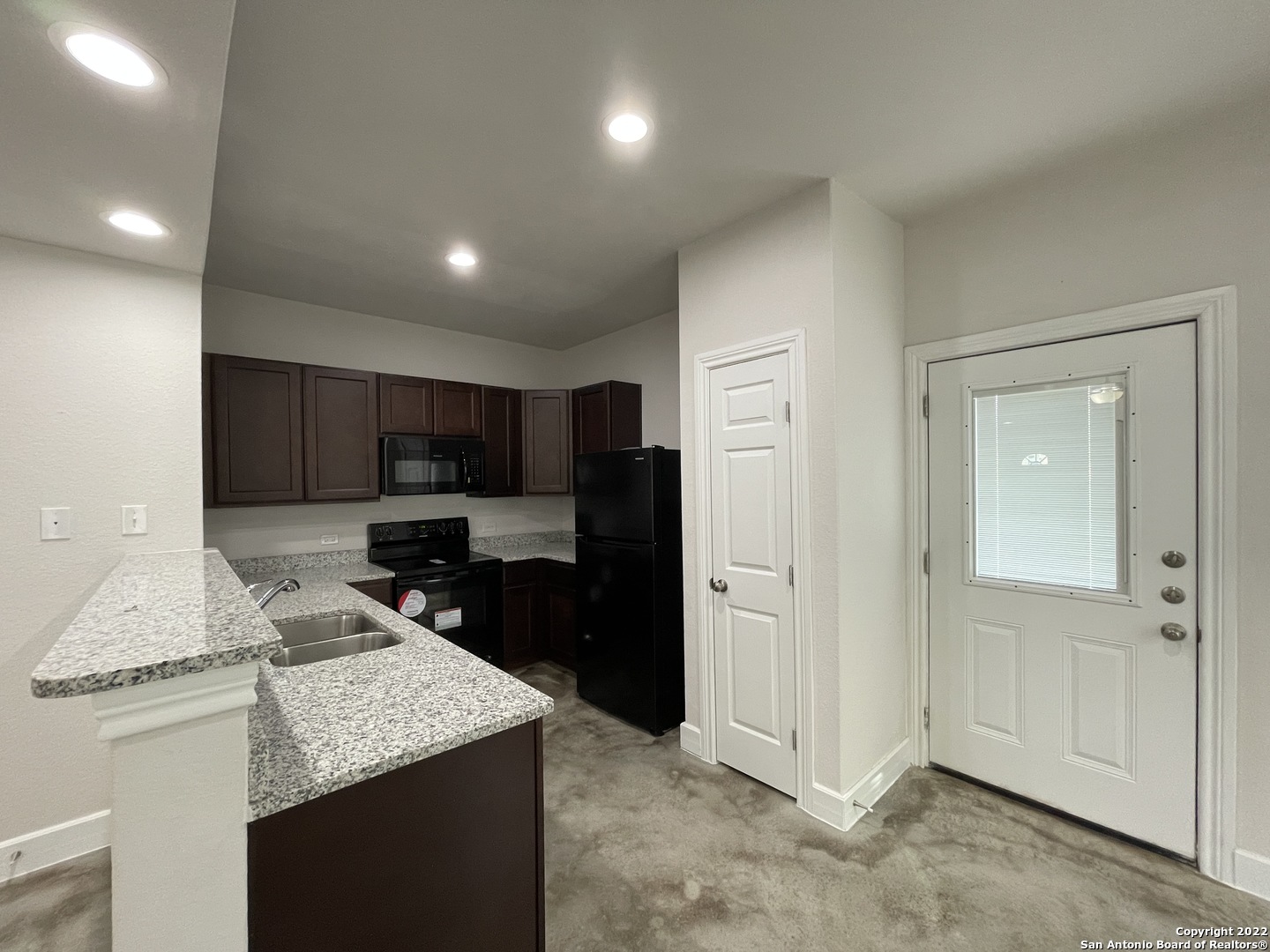 7311 Colina Way Converse TX 78109