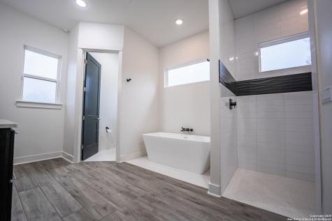 2109 Bella Vista Canyon Lake TX 78133