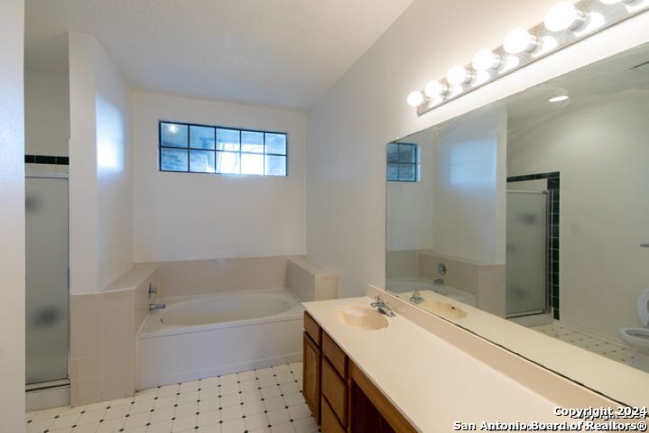 9947 Echo Plain Drive San Antonio TX 78245