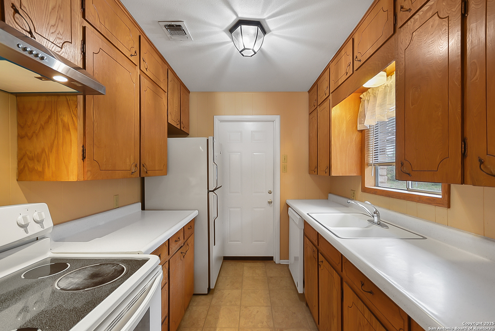 185 Oklahoma Avenue New Braunfels TX 78130
