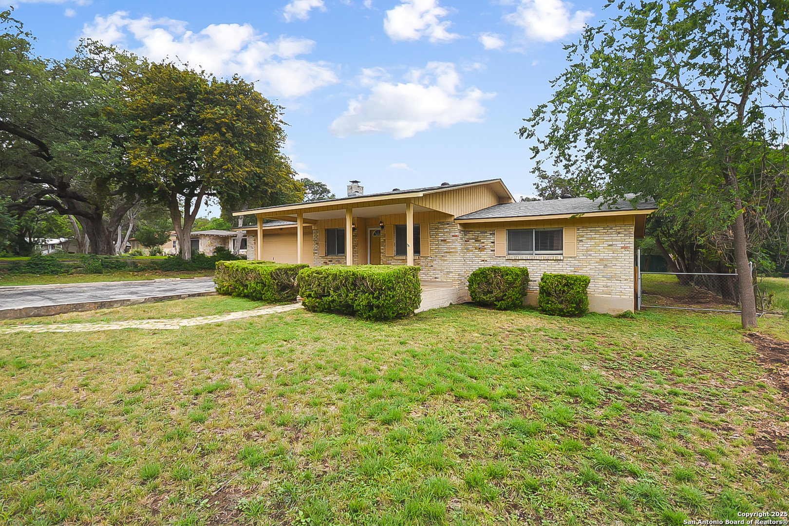 185 Oklahoma Avenue New Braunfels TX 78130