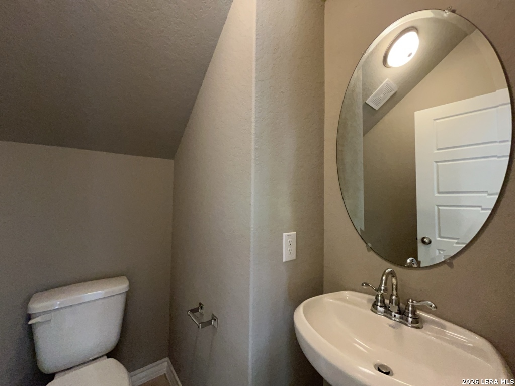 2085 Silver Oaks Drive San Antonio TX 78213