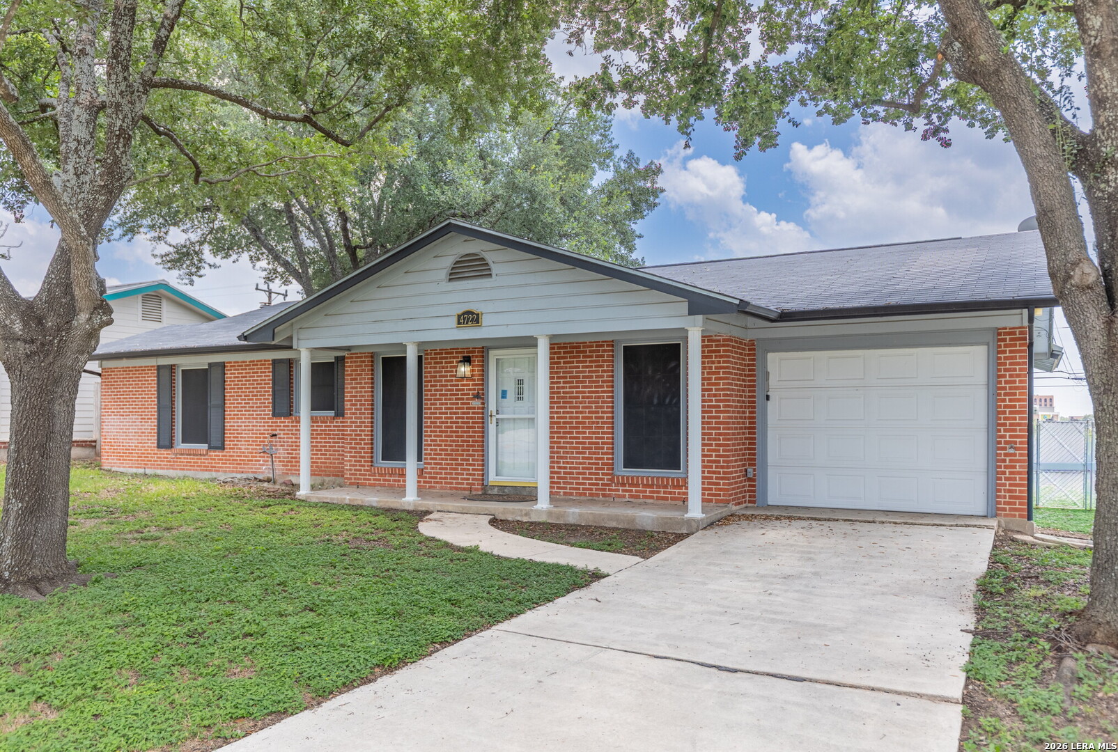 4722 Newcome Drive San Antonio TX 78229