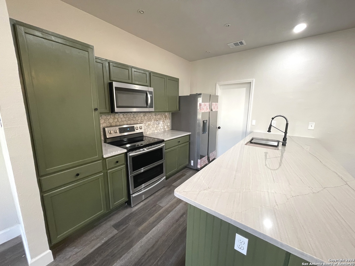 7131 Warrior Trail San Antonio TX 78244