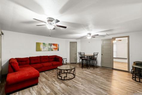 3106 Zarzamora San Antonio TX 78201