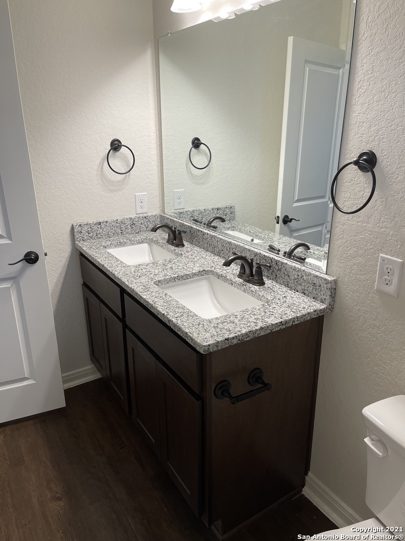 2222 Sandlewood Cove San Antonio TX 78245