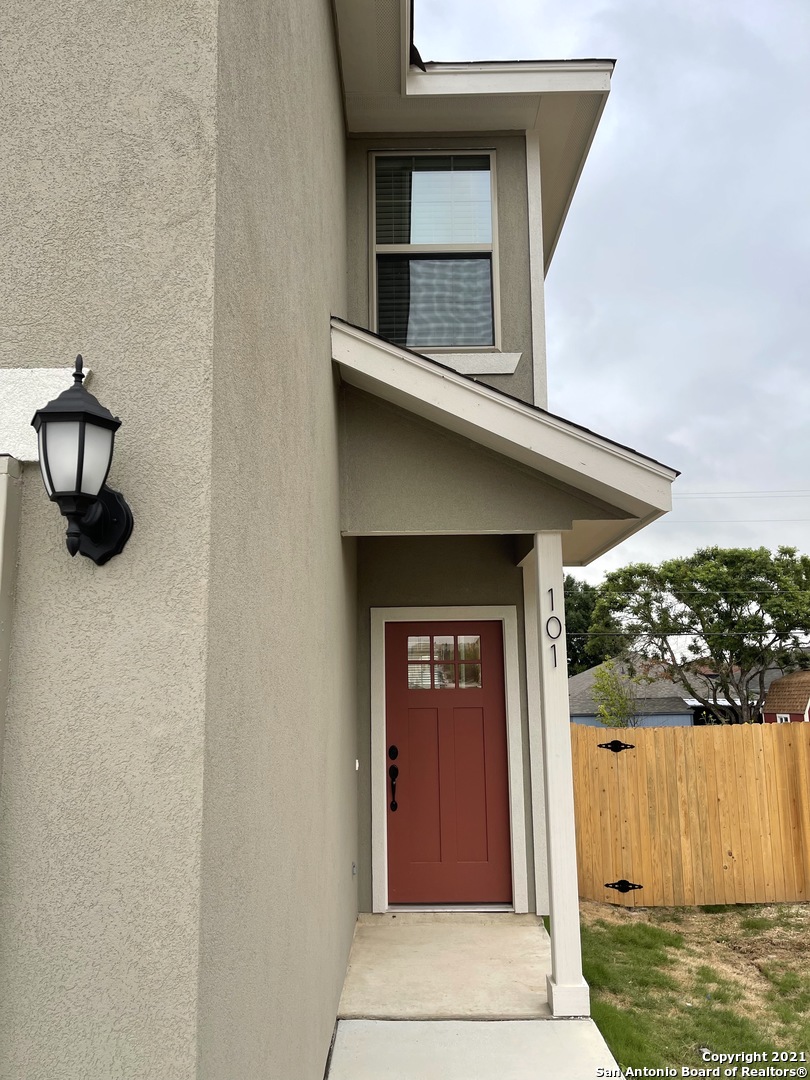 2222 Sandlewood Cove San Antonio TX 78245