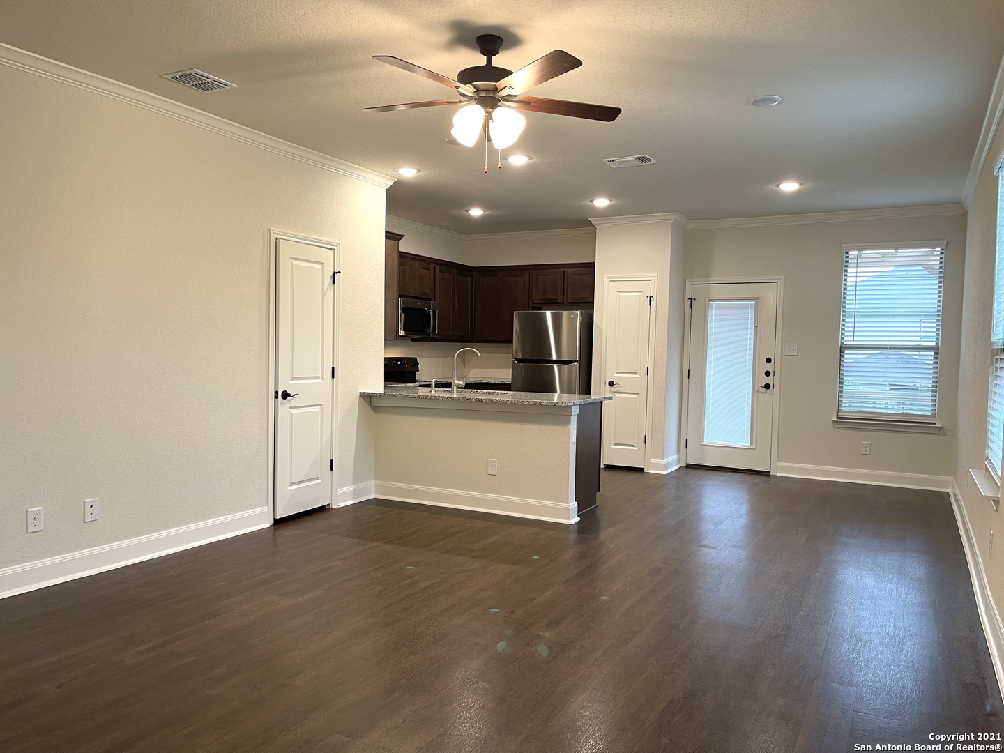 2222 Sandlewood Cove San Antonio TX 78245
